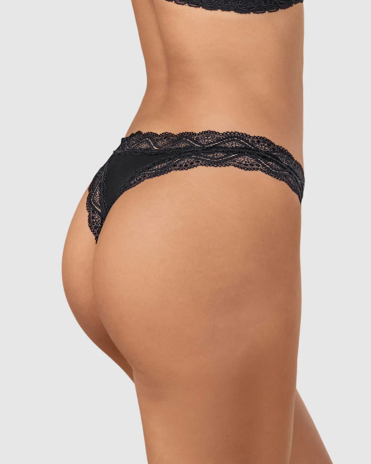 Lot de 5 culottes brésiliennes taille moyenne en tissu lisse avec dentelle à la taille – Image 7