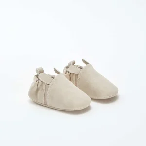 Chaussons en suédine avec oreilles en relief BEIGE