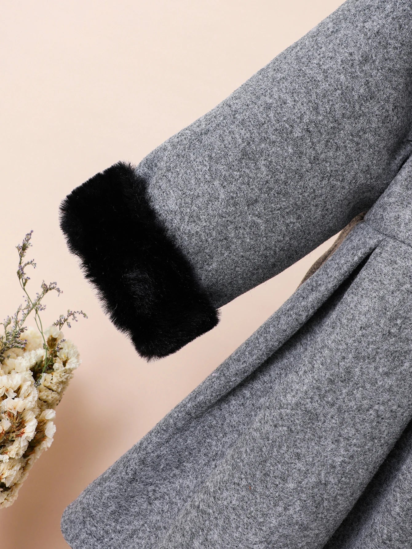 Manteau Élégance Hivernale - Collection Noël – Image 4